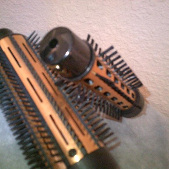 Conair 2-in-1 Hot Air Curling Combo - Picture 4 of 4